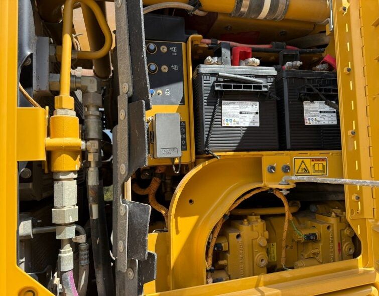 CATERPILLAR 12M3 AWD **MATRICULADA**